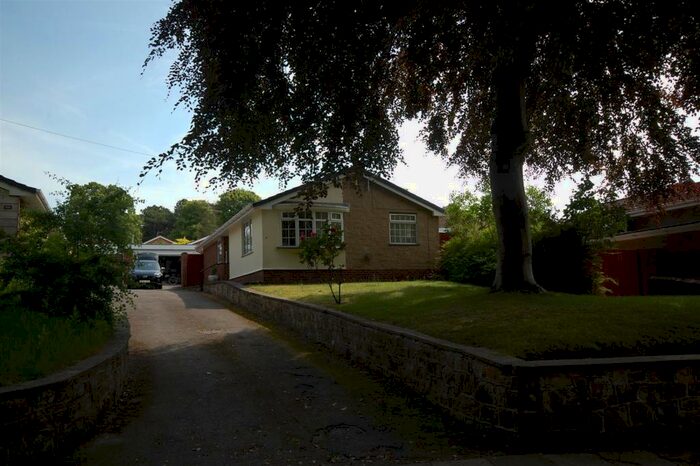 3 Bedroom Bungalow To Rent In Wethersfield Road, Prenton, CH43