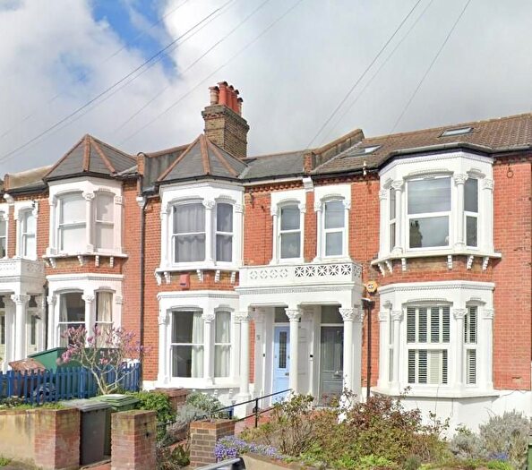 5 Bedroom Property To Rent In Kinver Road, Sydenham, London, SE26