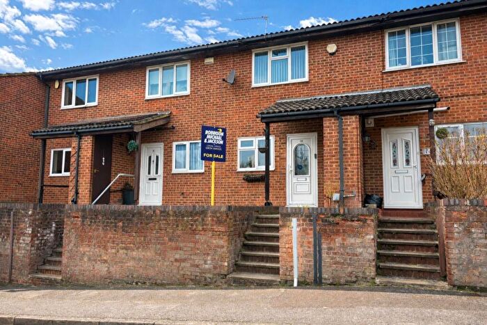 2 Bedroom Terraced House For Sale In Illustrious Close, Walderslade, Kent, ME5
