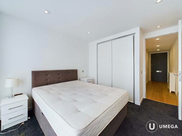 1 Bedroom Flat To Rent In Simpson Loan, Quartermile, Edinburgh, EH3