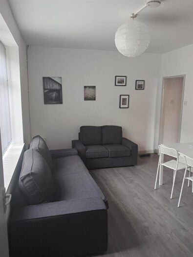 5 Bedroom House To Rent In Wyeverne Road, Cathays, CF24