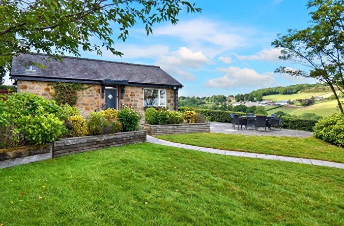 3 Bedroom Detached House For Sale In Hazelwood Road, Duffield, Belper, Derbyshire, DE56