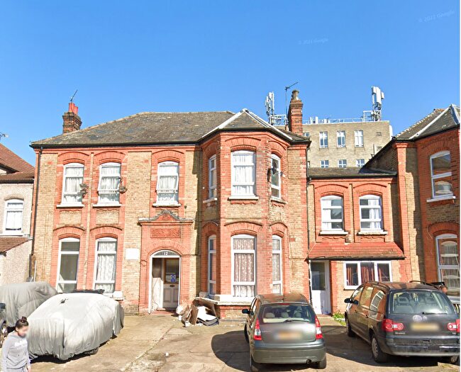 1 Bedroom Flat To Rent In Mansfield Road, Ilford, Essex, IG1