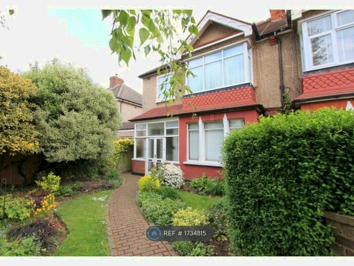 2 Bedroom Maisonette To Rent In Radnor Avenue, Harrow, HA1