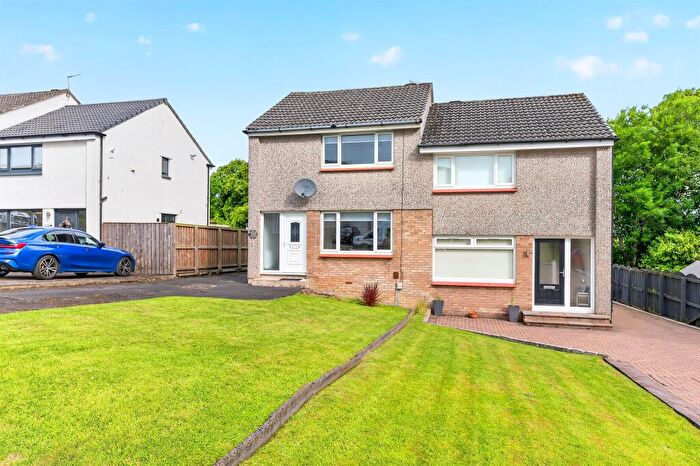 3 Bedroom Semi Detached House For Sale In Tanzieknowe Road, Cambuslang, Glasgow, G72