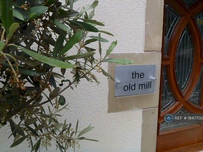 2 Bedroom Flat To Rent In The Old Mill, Preston, PR3