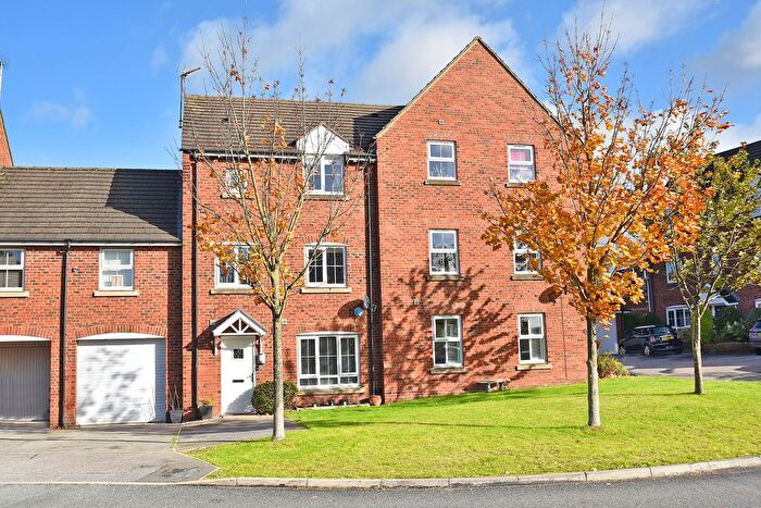 4 Bedroom Town House For Sale In Allotment Gardens, Harrogate, HG1