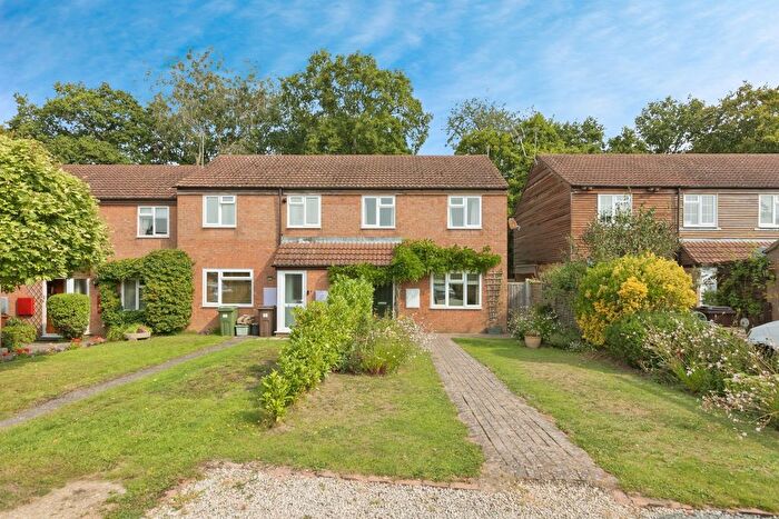 3 Bedroom Semi-Detached House For Sale In Hawkenbury Close, Tunbridge Wells, Kent, TN2