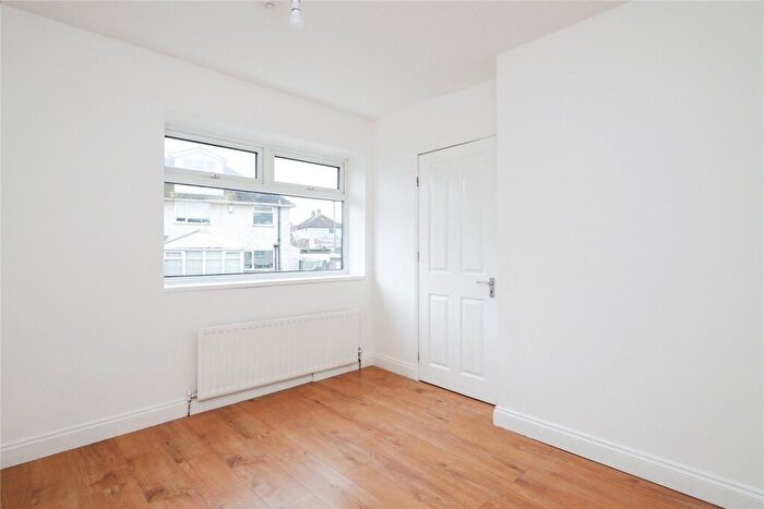 3 Bedroom Terraced House For Sale In Maypole, Clifton, Nottingham, NG11