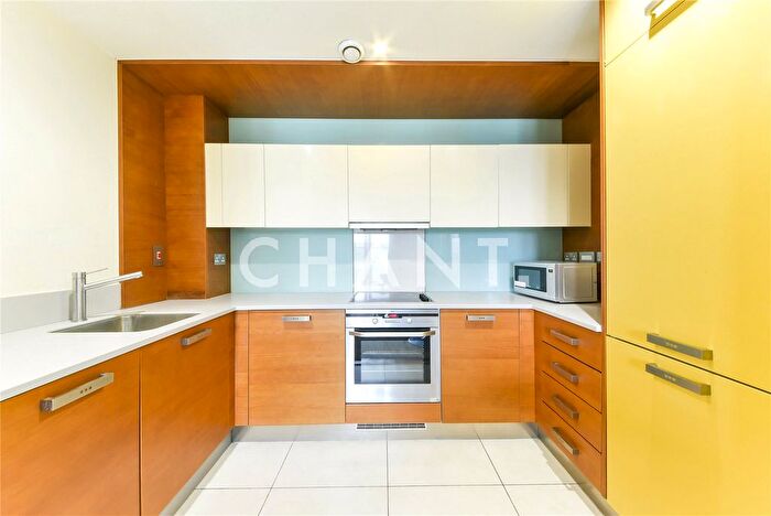 2 Bedroom Flat To Rent In Gifford Street, London, N1