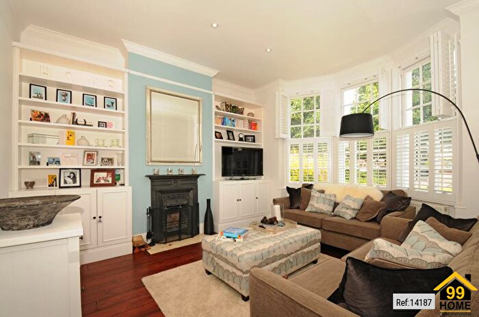 2 Bedroom Maisonette To Rent In Swaby Road, Earlsfield, London, SW18