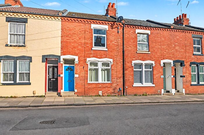 2 Bedroom Terraced House To Rent In Roe Road, Abington, NN1