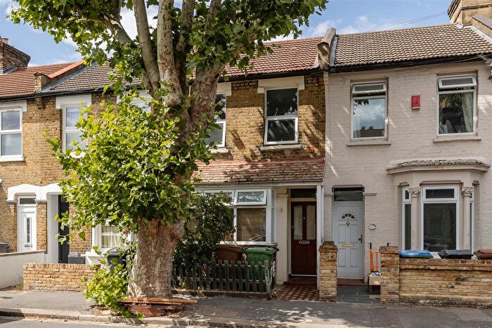 2 Bedroom Terraced House For Sale In Huddlestone Road, Forest Gate, E7
