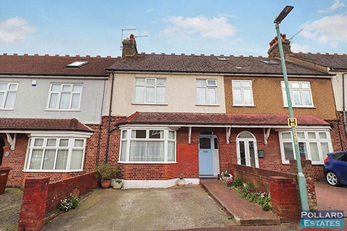 3 Bedroom House For Sale In Montrose Avenue, Darland, ME7