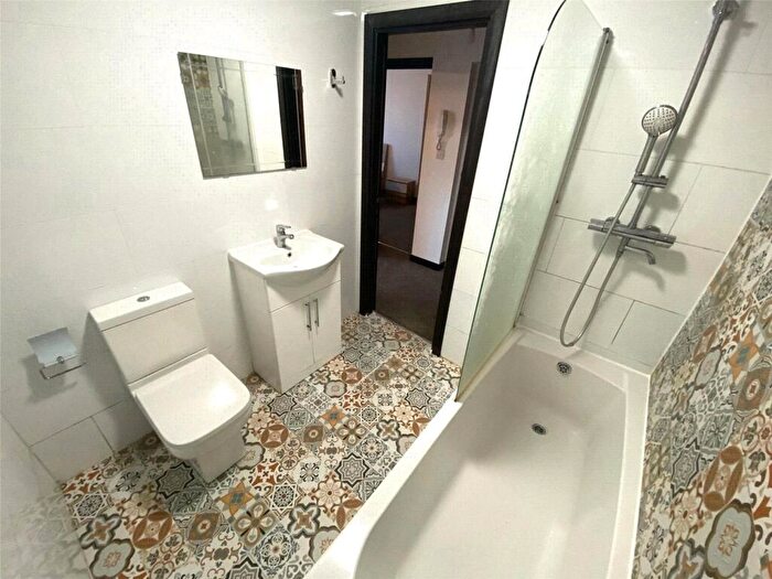 1 Bedroom Apartment To Rent In Regal House, Duke Street, Stockport, Greater Manchester, SK1