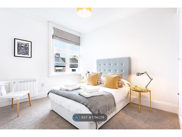 1 Bedroom Flat To Rent In High Street, Knaresborough, HG5