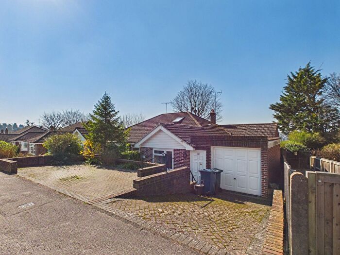 3 Bedroom Semi Detached House For Sale In Nalders Road, Chesham, Buckinghamshire, HP5