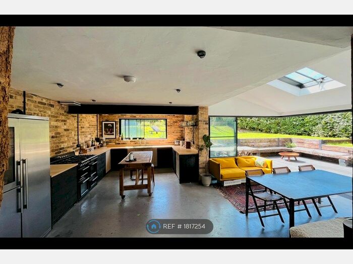 4 Bedroom Detached House To Rent In Carmen Street, Great Chesterford, Saffron Walden, CB10