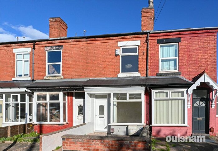 2 Bedroom Terraced House For Sale In Lightwoods Road, Bearwood, West Midlands, B67