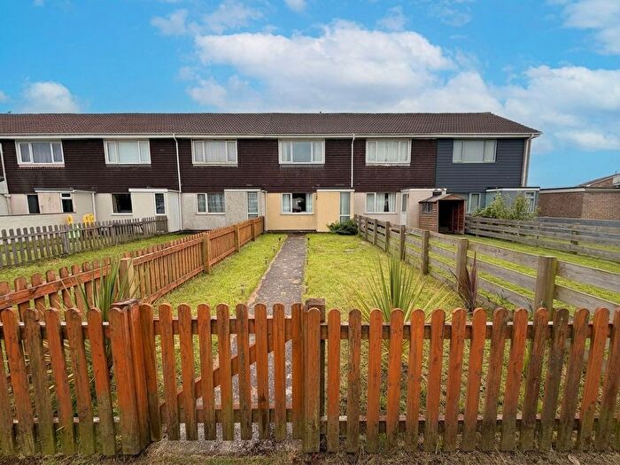 2 Bedroom Terraced House For Sale In Pengeron Avenue, Tolvaddon, TR14