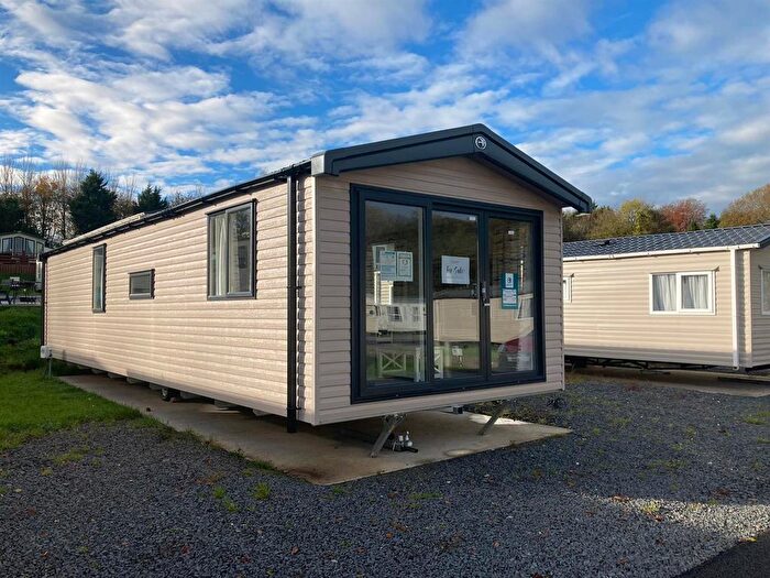2 Bedroom Mobile/park Home For Sale In Middlemuir Heights, Ayr, KA5