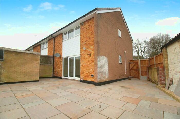 3 Bedroom End Of Terrace House To Rent In Linkways, Stevenage, Hertfordshire, SG1