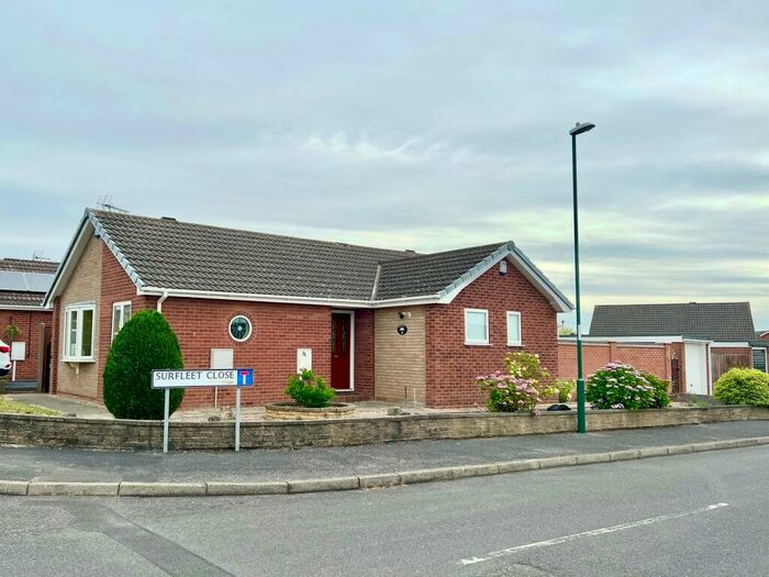 3 Bedroom Detached Bungalow To Rent In Benington Drive, Wollaton, NG8