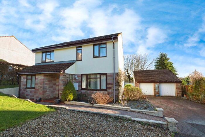 4 Bedroom Detached House For Sale In Glen Gardens, Pensilva, Liskeard, Cornwall, PL14