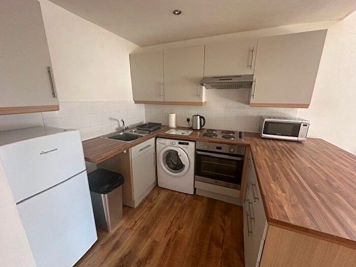 2 Bedroom Bungalow To Rent In Clifton Drive South, Lytham St. Annes, FY8