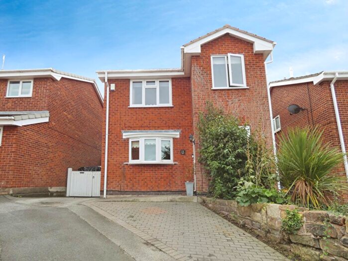 4 Bedroom House To Rent In Baldwin Close, Forest Town, NG19