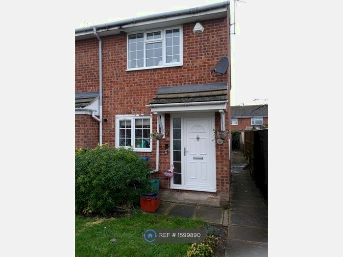 2 Bedroom End Of Terrace House To Rent In Chapman Close, Radford Semele