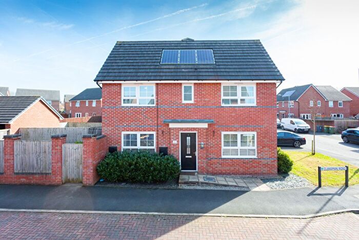 3 Bedroom Semi Detached House For Sale In Clansman Road, Fulwood, PR2