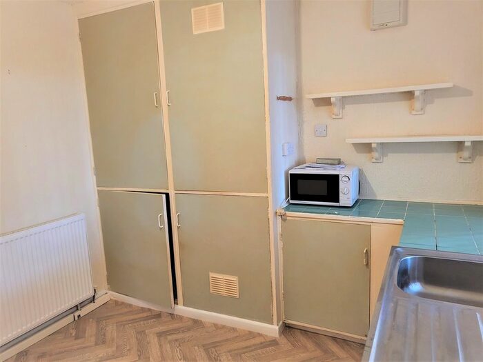 1 Bedroom Flat To Rent In St. Christophers Flats, Hall Flat Lane, Doncaster, DN4