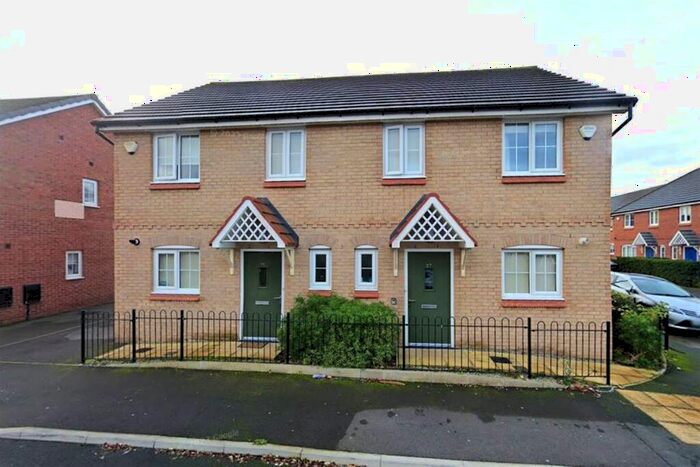 3 Bedroom Semi-Detached House To Rent In Paprika Drive, Norris Green, Liverpool, L11