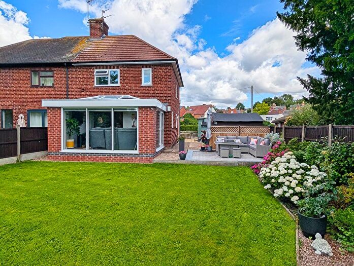3 Bedroom Semi-Detached House For Sale In Brookside, Lowdham, NG14