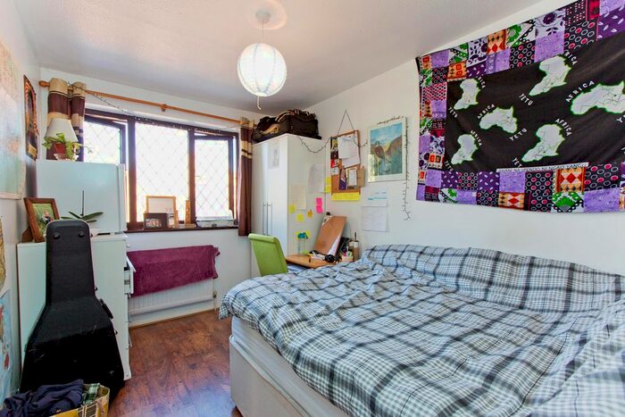 4 Bedroom End Of Terrace House To Rent In Overton Dive, Romford, RM6