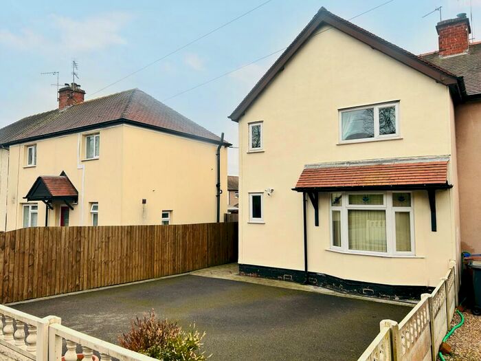 3 Bedroom Semi-Detached House To Rent In Cavendish Road, Ilkeston, DE7