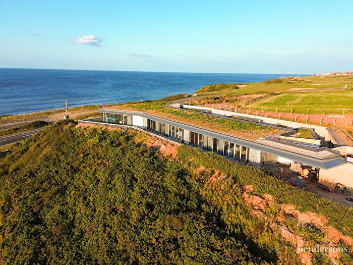 3 Bedroom Villa For Sale In Saltmoore, Whitby, YO21