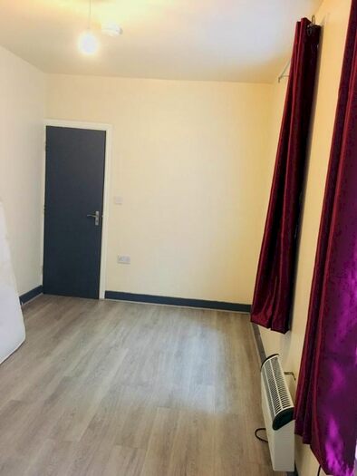 2 Bedroom Flat To Rent In Ladypool Road, Birmingham, B12