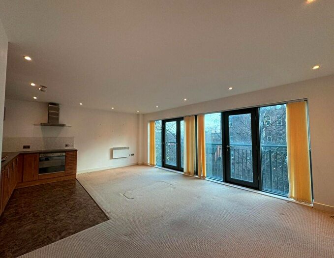 2 Bedroom Apartment To Rent In Woolpack Lane, Nottingham, Nottinghamshire, NG1