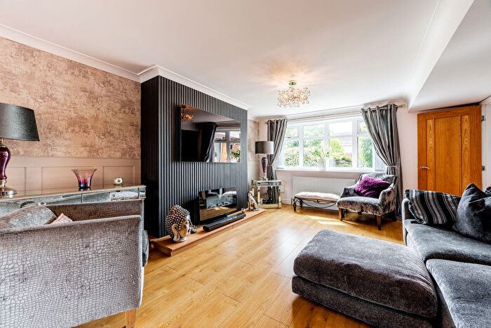 3 Bedroom Semi-Detached House For Sale In Stirling Road, Sutton Coldfield, B73