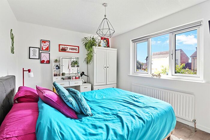 2 Bedroom Bungalow For Sale In Borough Road, Great Torrington, Devon, EX38