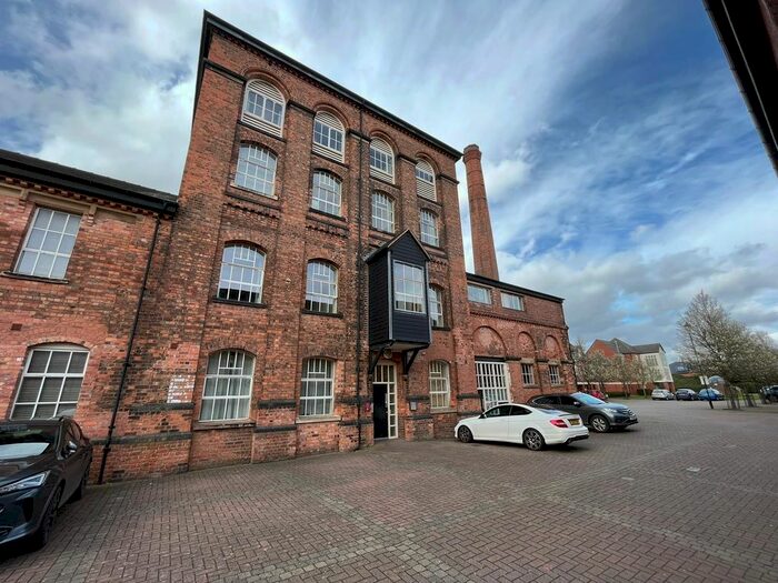 2 Bedroom Flat To Rent In Tiger Court, Burton-On-Trent, DE14