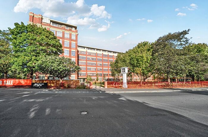 2 Bedroom Flat For Sale In Cream, The Cocoa Works, Haxby Road, YO31