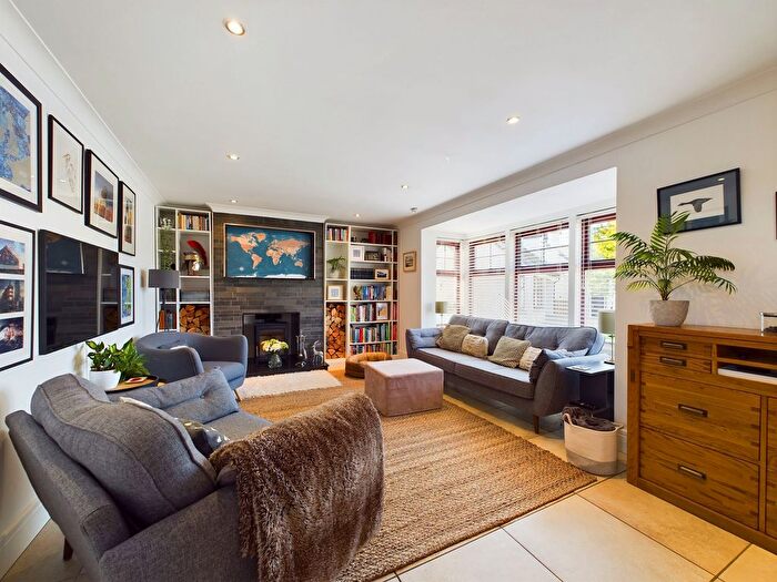 5 Bedroom Detached House For Sale In Raeburn Common, Pettinain, ML11
