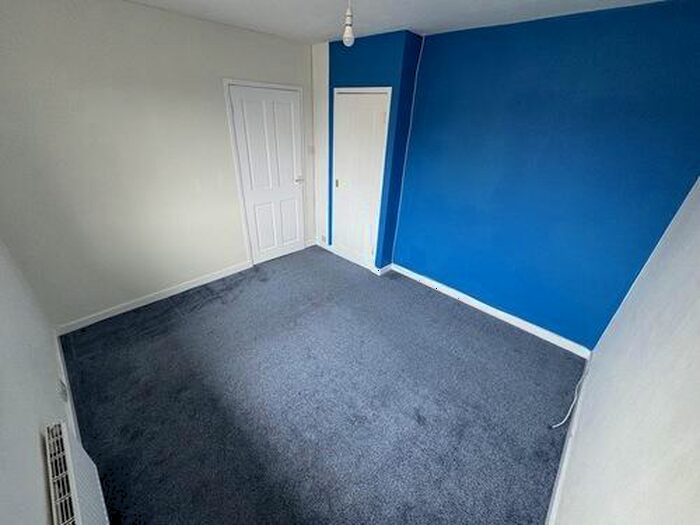 2 Bedroom End Of Terrace House To Rent In Duncarse Road, Dundee, DD2