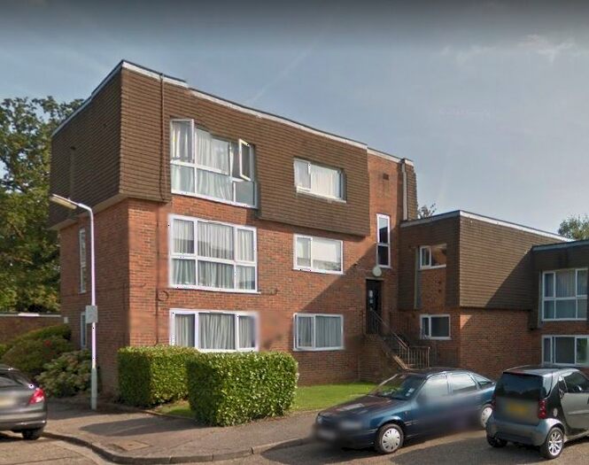 1 Bedroom Flat To Rent In Jackets Lane, Northwood, Middlesex, HA6