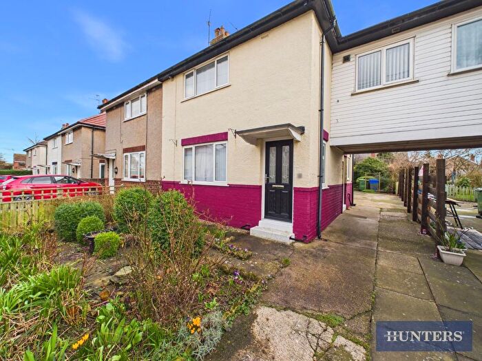 3 Bedroom Semi Detached House For Sale In Rowan Avenue, Filey, YO14