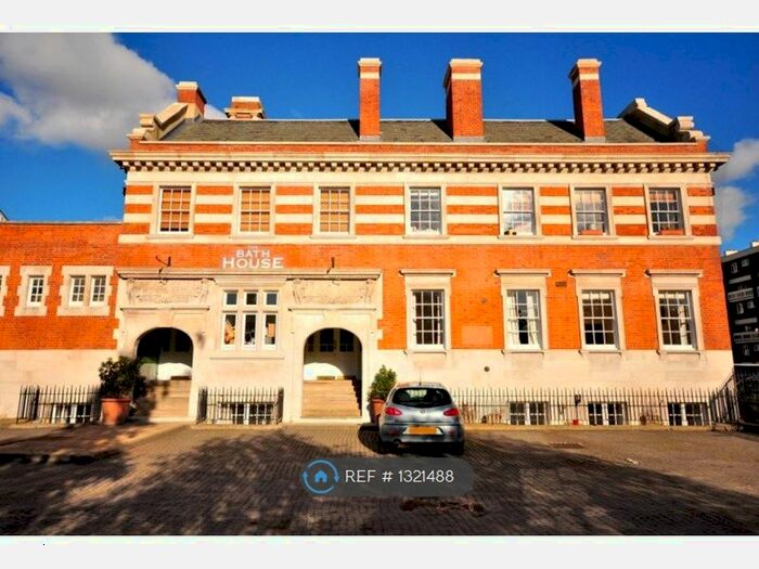 2 Bedroom Flat To Rent In The Bath House, London E2