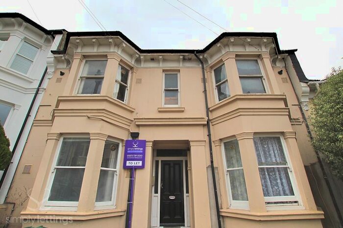 1 Bedroom Flat To Rent In Ditchling Rise, Brighton, BN1